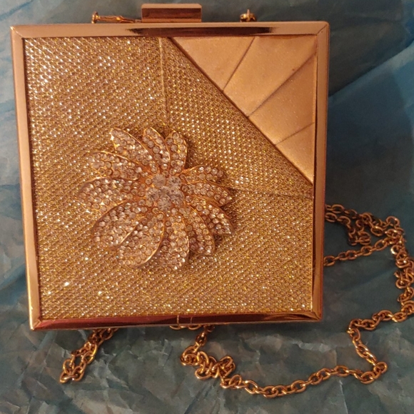 Gold evening bag - Picture 2 of 2